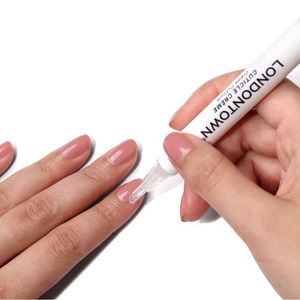 *SALE* Londontown Cuticle Creme Pen Nail Care Manicure